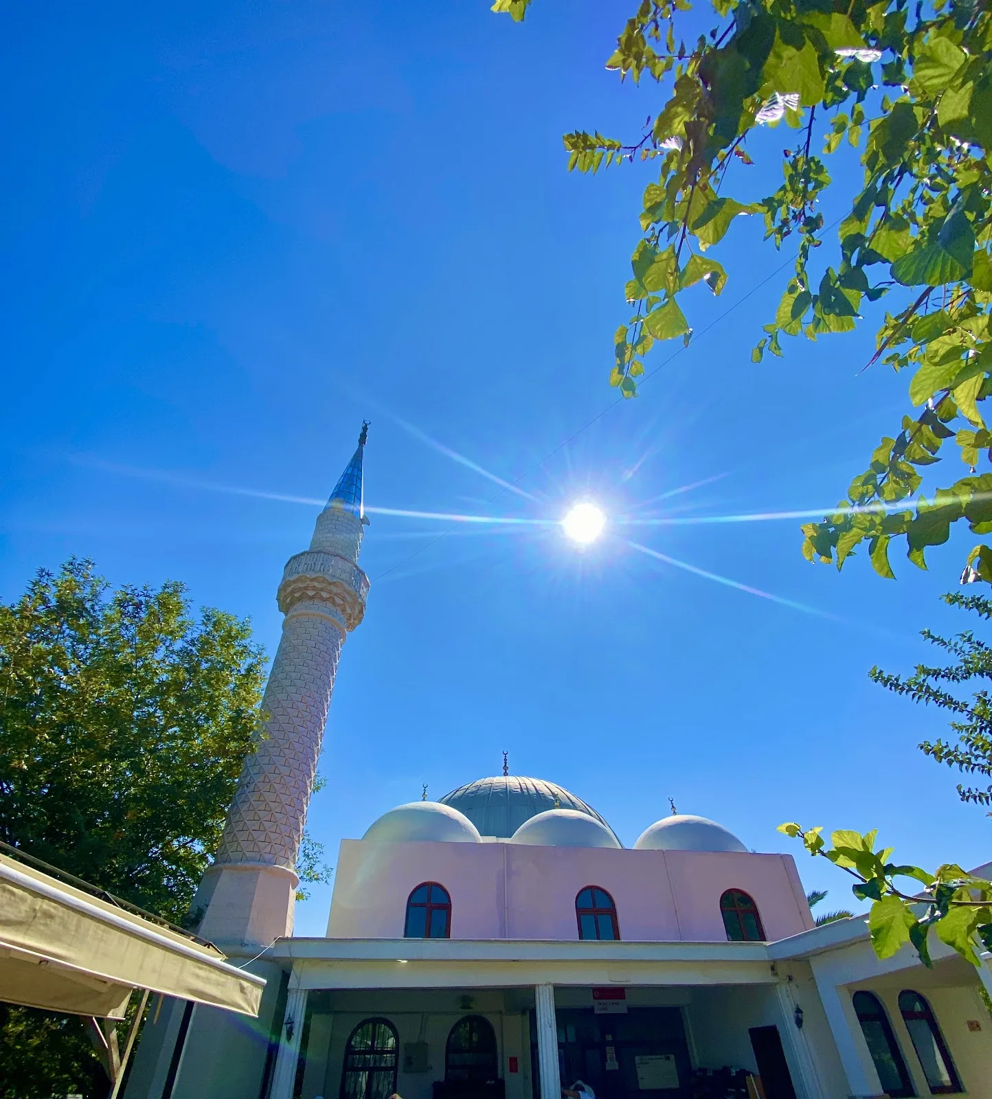 Akarca Mahallesi Cami