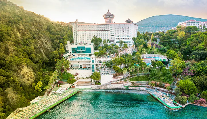 Bayraklıdede, 09400 Kuşadası/Aydın
