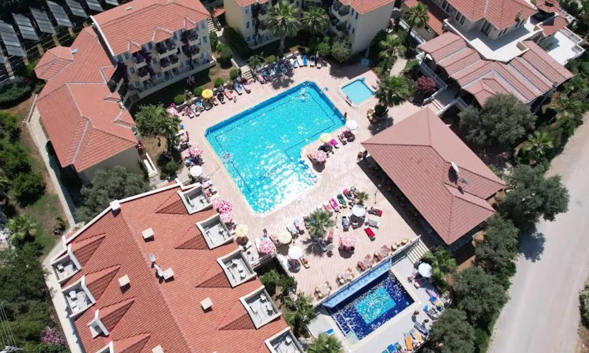 Celay Hotel