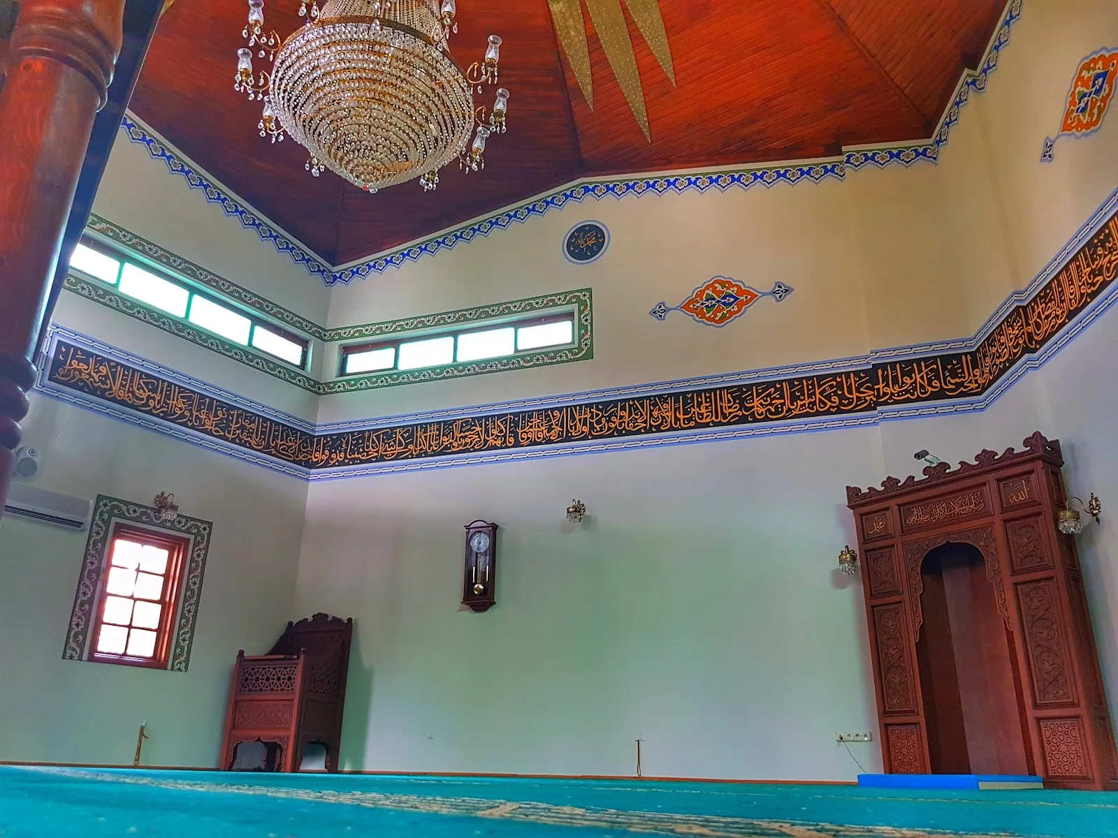 Karagözler Camii