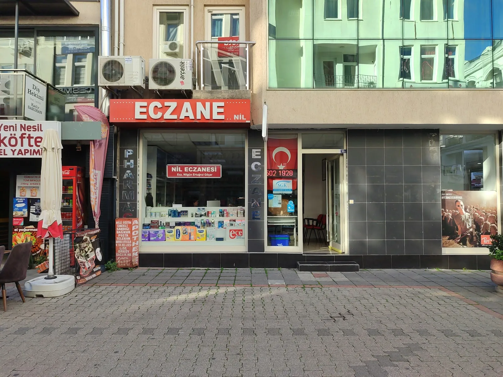 Nil Eczanesi