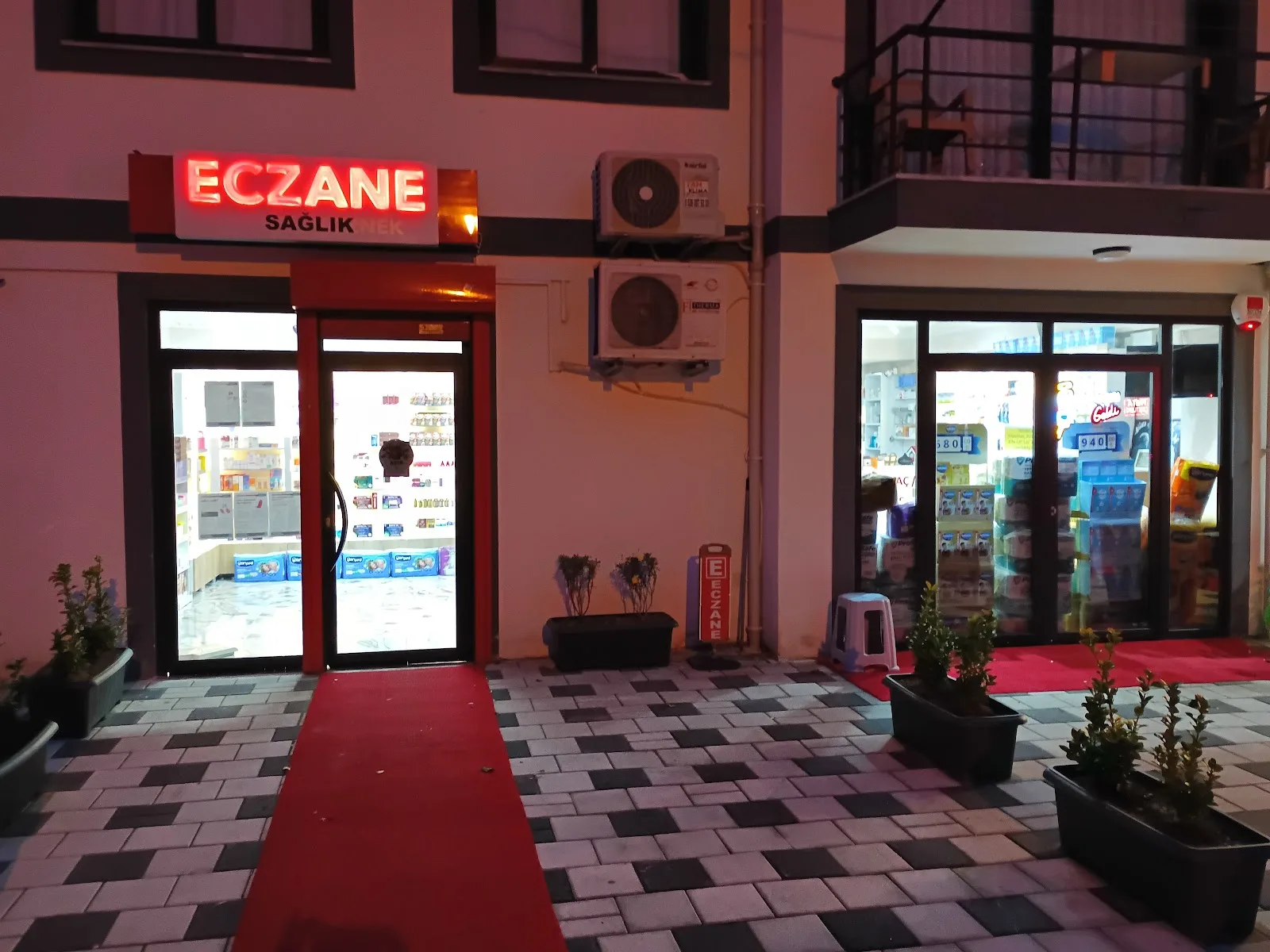 Sağlık eczanesi