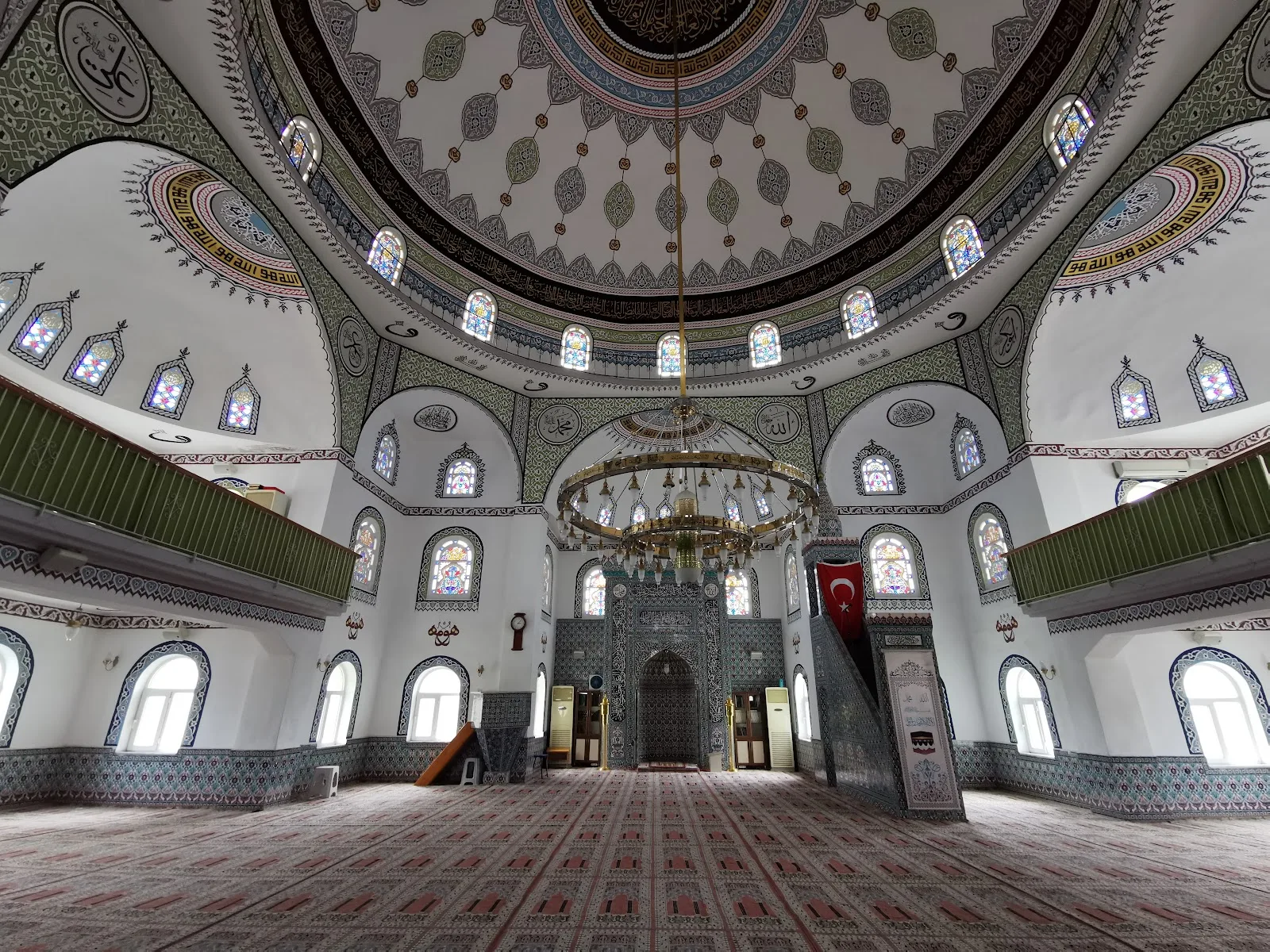 Tokgöz Cami